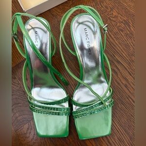 Marc Jacob’s heels never worn green Beaded heels! Super comfy ! Great condition